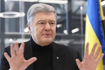Petro Poroschenko: Ukrainische Behörden untersuchten vor Kriegsbeginn dutzende Straftaten, in die der frühere Präsident verwickelt sein soll.