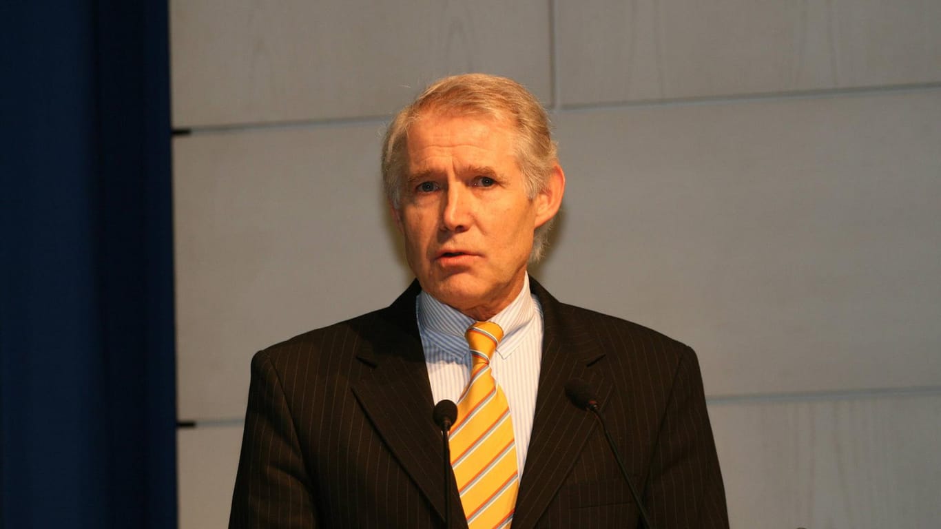 Wolfgang Reiniger war von 1999 bis 2009 Oberbürgermeister von Essen (Archivbild). Seine Enkelin wurde mutmaßlich von seinem ehemaligen Schwiegersohn nach Paraguay verschleppt.