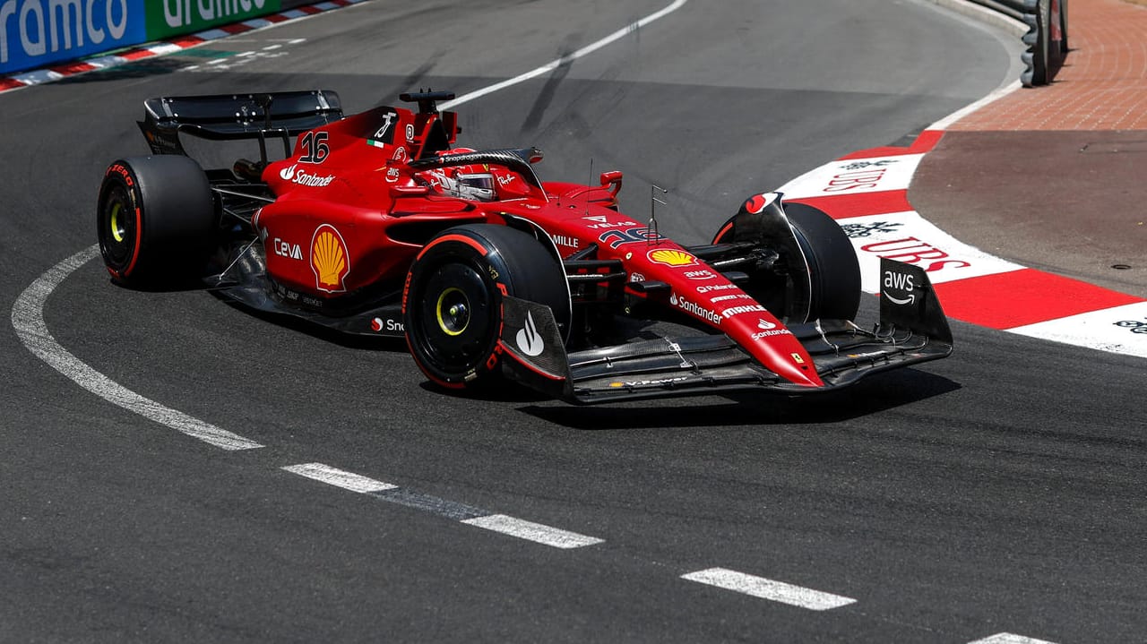 Charles Leclerc: Der Ferrari-Pilot überragte in der Quali im Fürstentum.