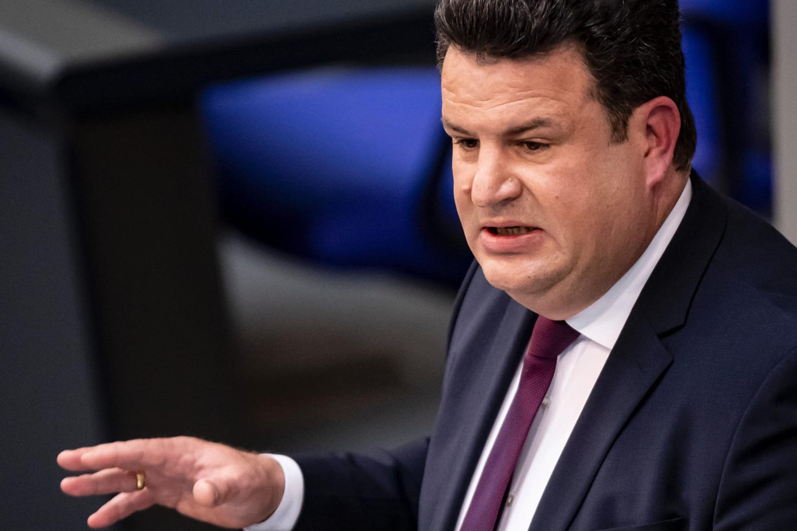 Hubertus Heil spricht im Bundestag (Archivbild): Der Arbeitsminister ist strikt gegen eine Erhöhung des Rentenalters.