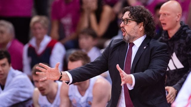 Telekom Baskets Bonn - FC Bayern München Telekom Baskets Bonn - FC Bayern München