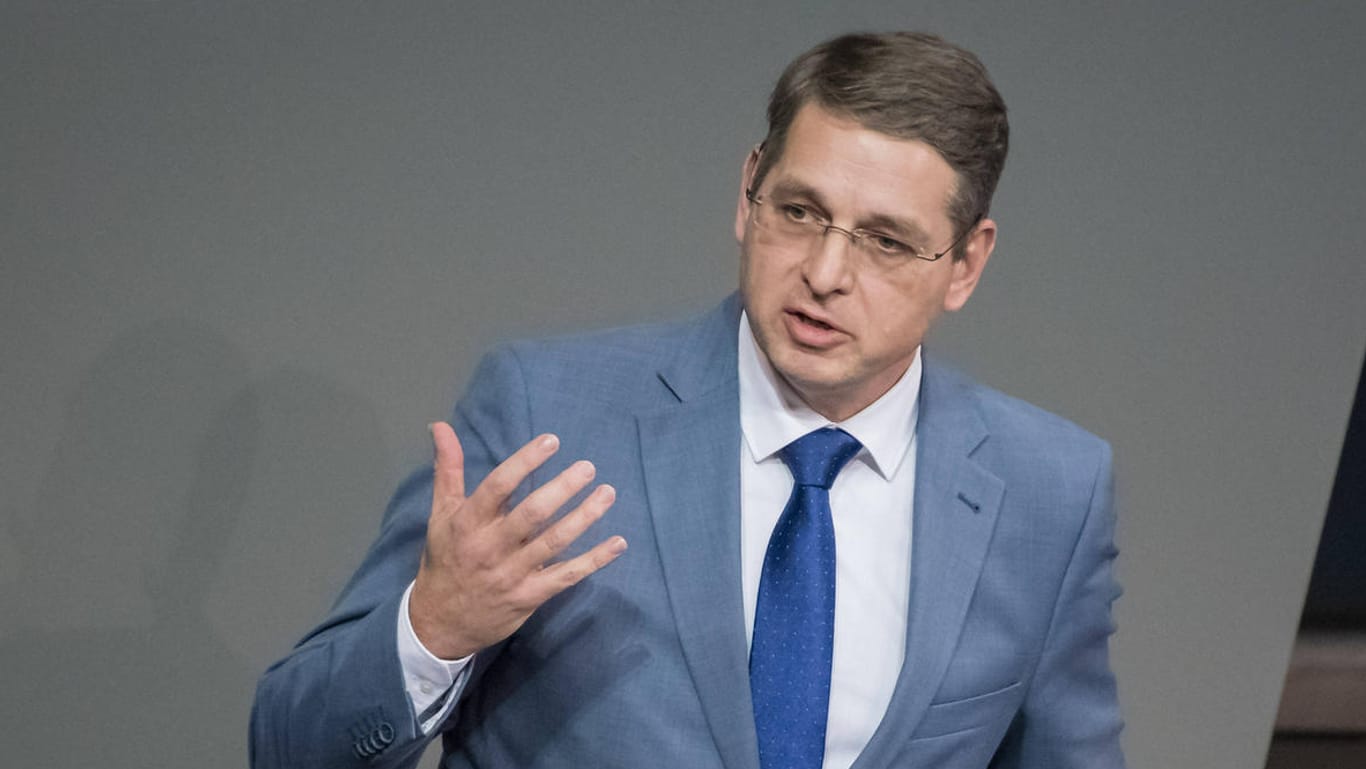Alexander Müller (Archivbild): Der verteidigungspolitische Sprecher der FDP-Fraktion dringt auf Tempo.