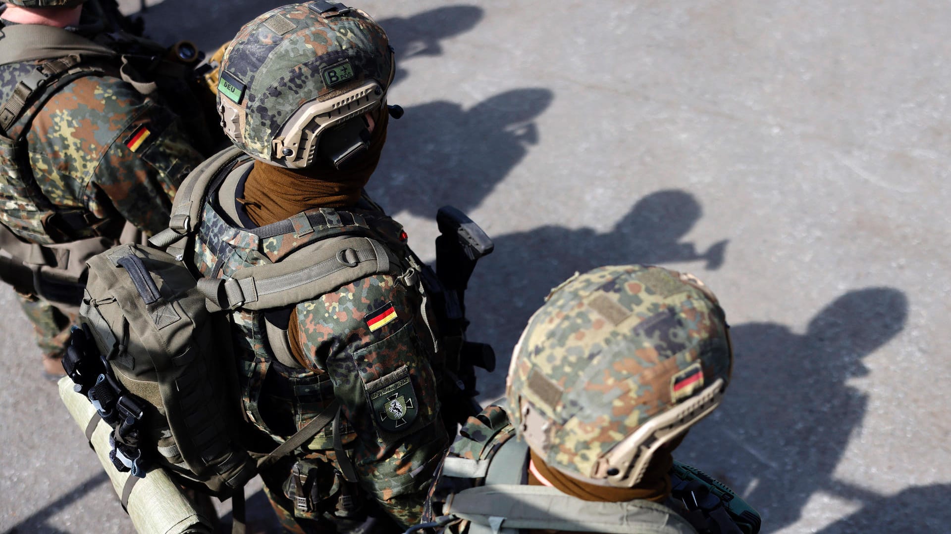 Bundeswehr-Soldaten (Symbolbild): Das Tauziehen um das Sondervermögen für die Bundeswehr geht weiter.