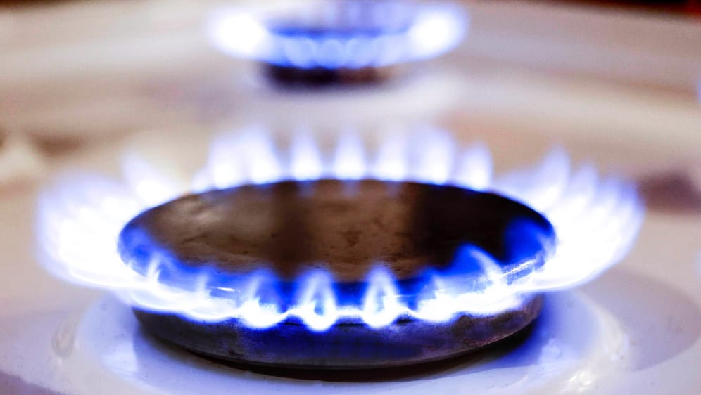 Gasflamme in der Küche: In Deutschland könnte im nächsten Winter das Erdgas knapp werden.