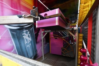 Emder Matjesfest: In der Nacht zu Sonntag ist hier eine 18-Jährige ums Leben gekommen.