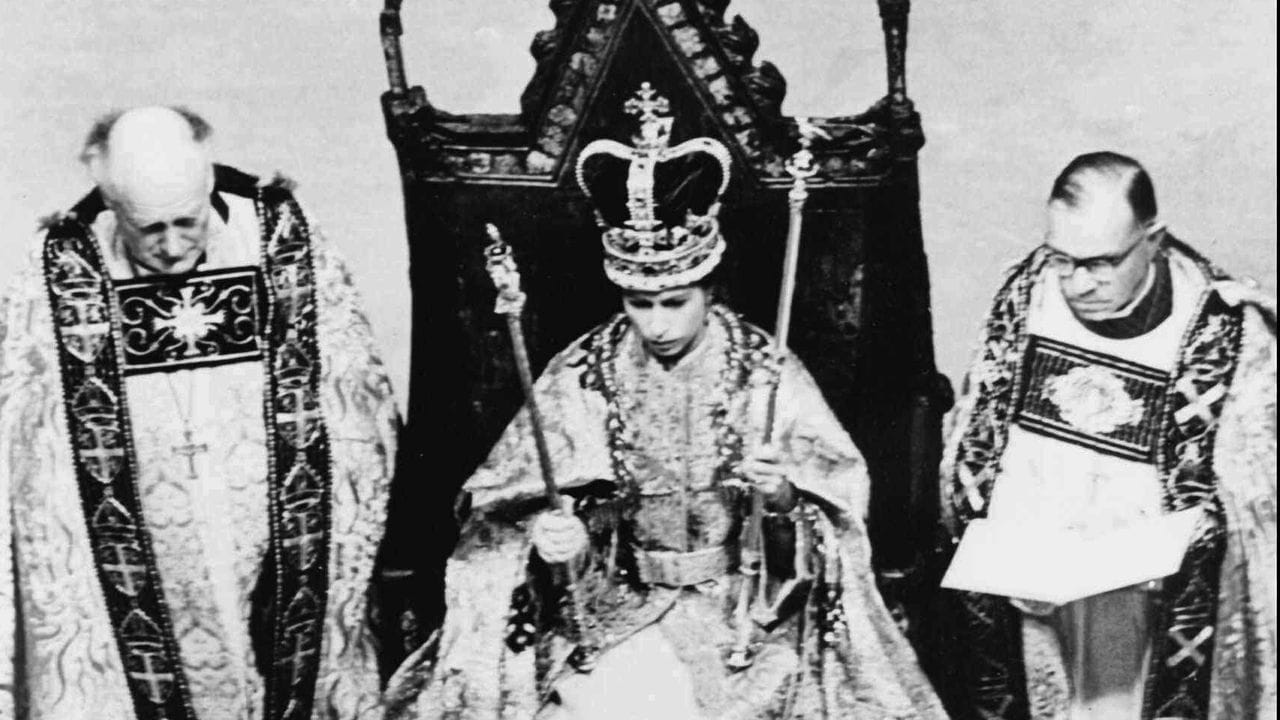 Elizabeth II. Elizabeth II.