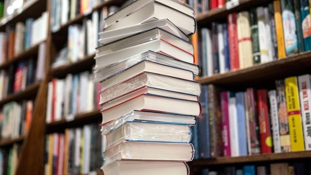 Bücher Bücher