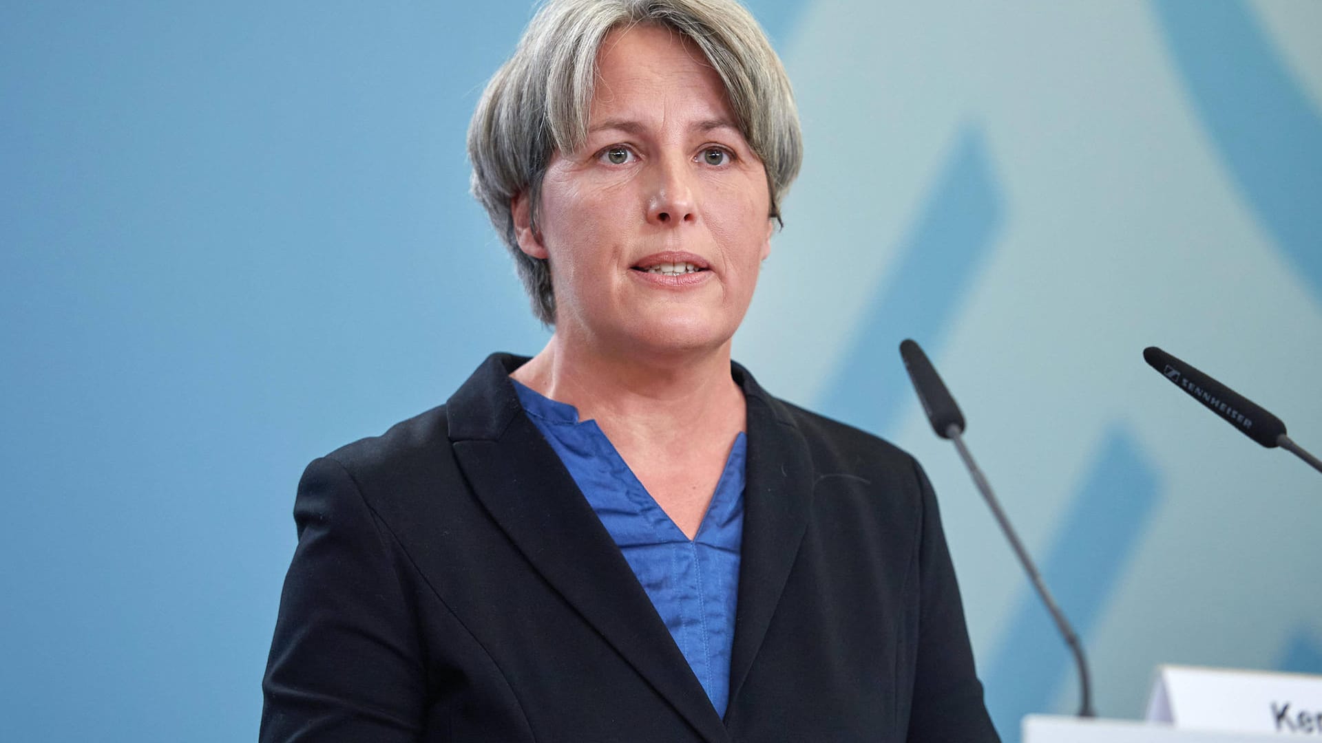 Kerstin Claus: Die Unabhängige Beauftragte für Fragen des sexuellen Kindesmissbrauchs fordert mehr Investitionen gegen den Missbrauch. Kerstin Claus: Die Unabhängige Beauftragte für Fragen des sexuellen Kindesmissbrauchs fordert mehr Investitionen gegen den Missbrauch.
