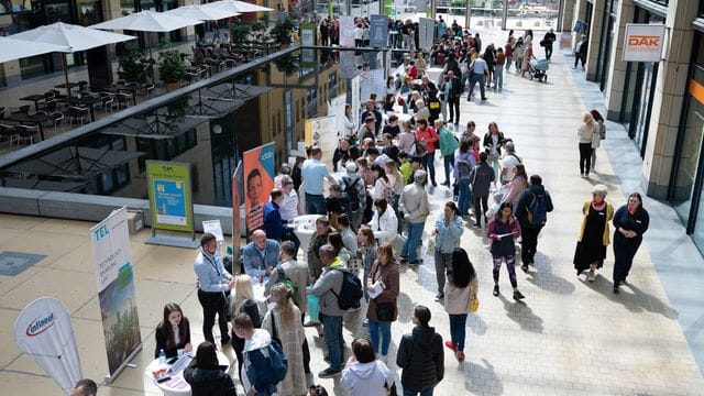 Jobmesse für ukrainische Flüchtlinge