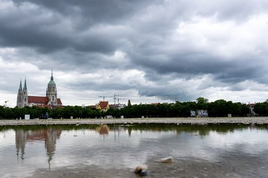 Dunkle Wolken