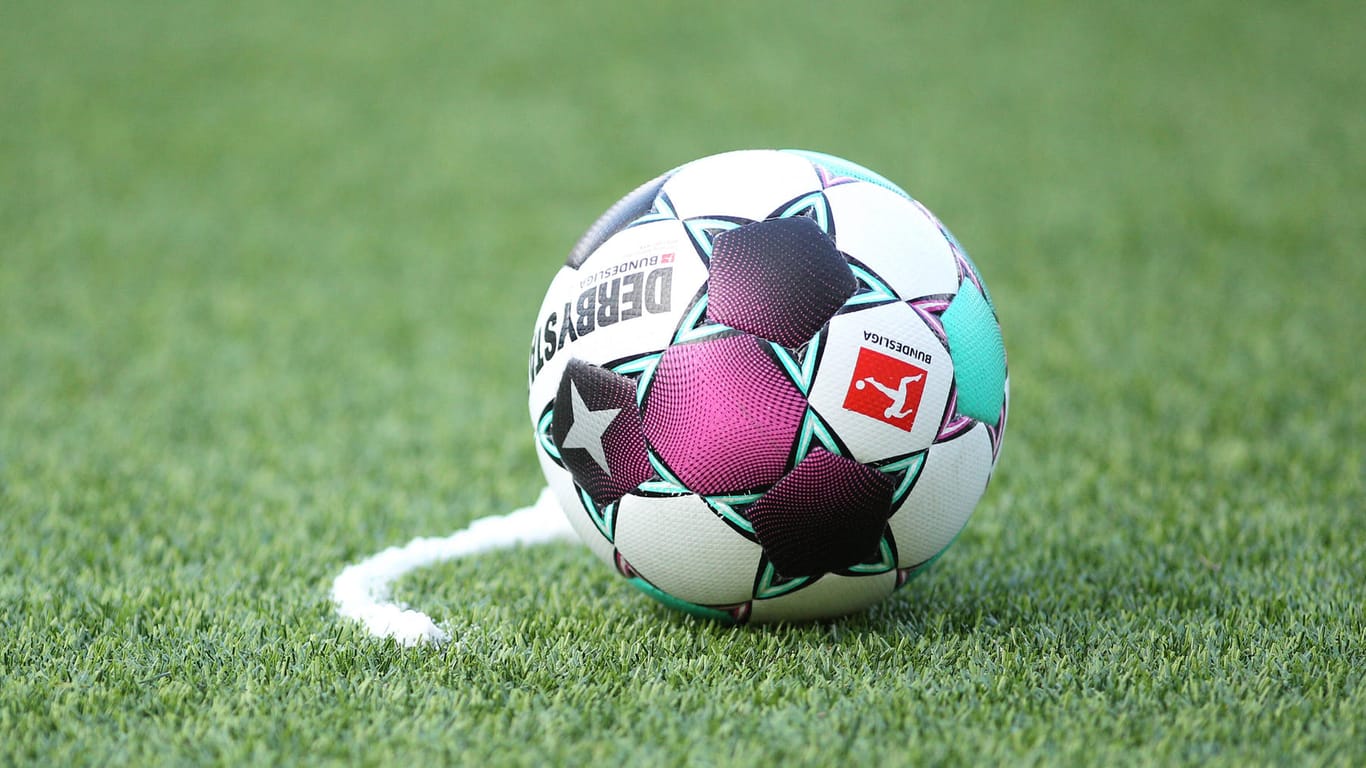 Spielball des Landespokalfinals (Symbolbild): Mit einem Sieg über FC Altona 93 hatte sich Ottensen für den DFB-Pokal qualifiziert.