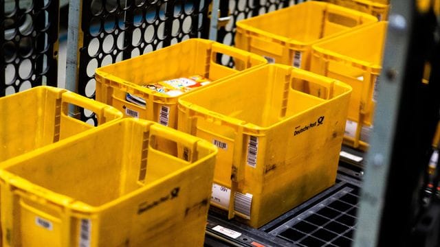 Zensus-Briefe werden verschickt Zensus-Briefe werden verschickt