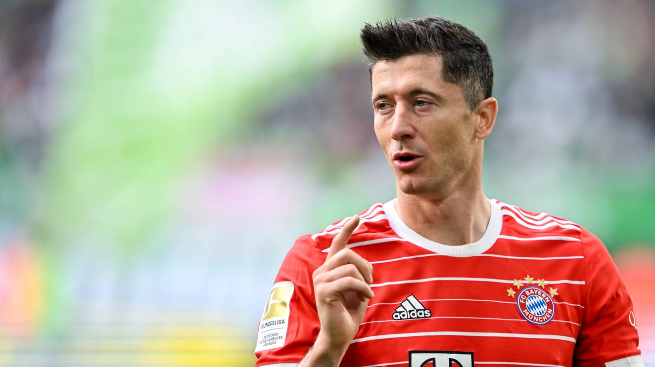 Robert Lewandowski: Der Weltfußballer will das Trikot des FC Bayern in Zukunft nicht mehr tragen.