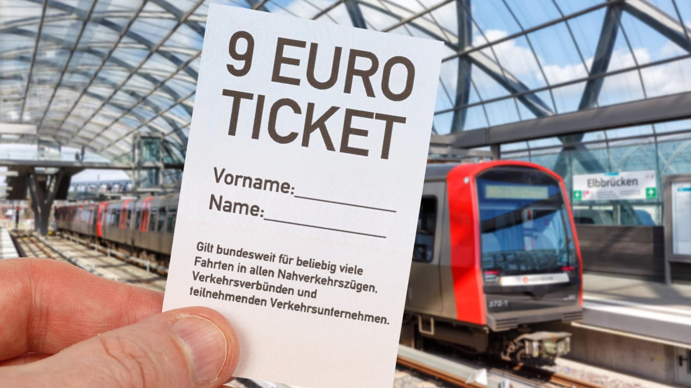 Ein symbolisches 9-Euro-Ticket (Symbolbild): In Hamburg haben bereits in den ersten Verkaufstagen Tausende das Ticket erstanden.