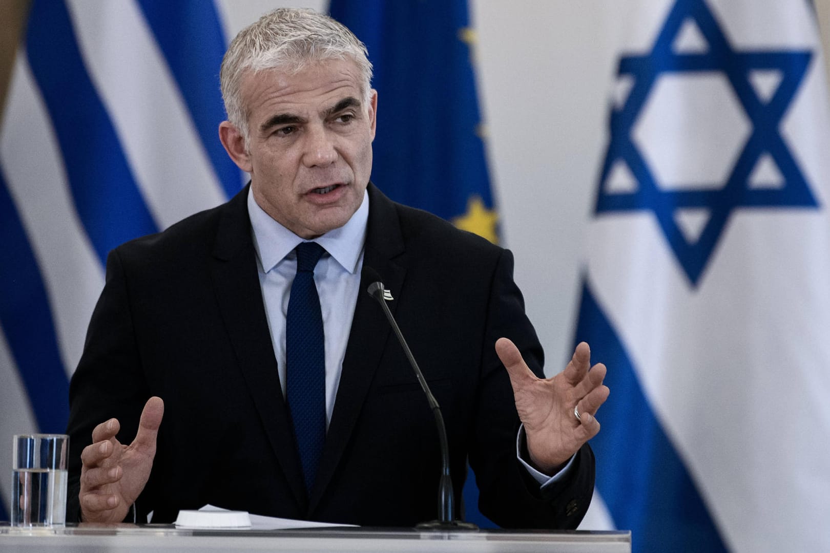 Jair Lapid: Der israelische Außenminister hat ein Handelsabkommen mit den Vereinigten Arabischen Emiraten abgeschlossen.