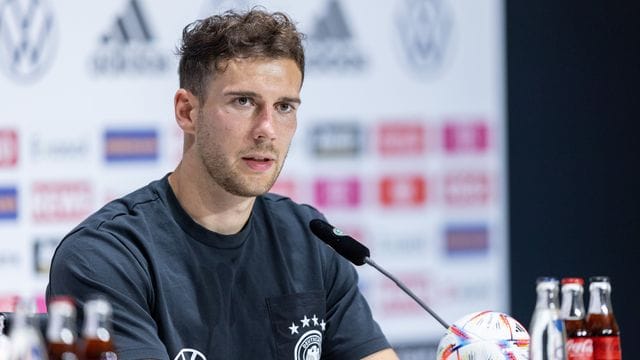 Wirbt aktiv für "mehr Respekt" gegenüber den Schiedsrichtern: Leon Goretzka. Wirbt aktiv für "mehr Respekt" gegenüber den Schiedsrichtern: Leon Goretzka.