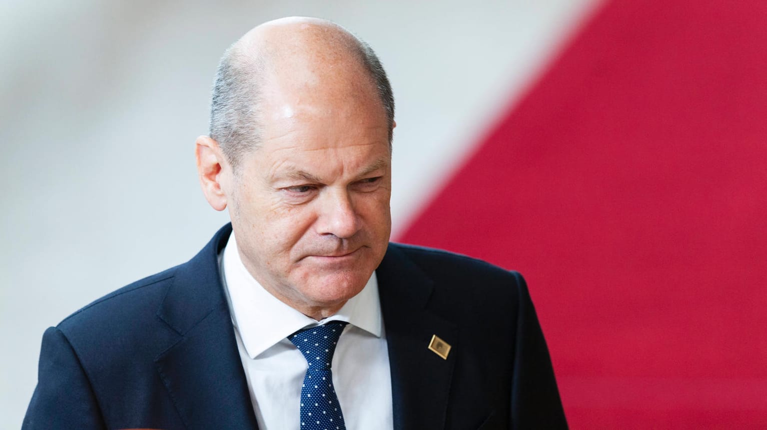 Olaf Scholz (SPD): Auch die Zustimmungswerte für den Bundeskanzler sind in einer aktuellen Umfrage gesunken.