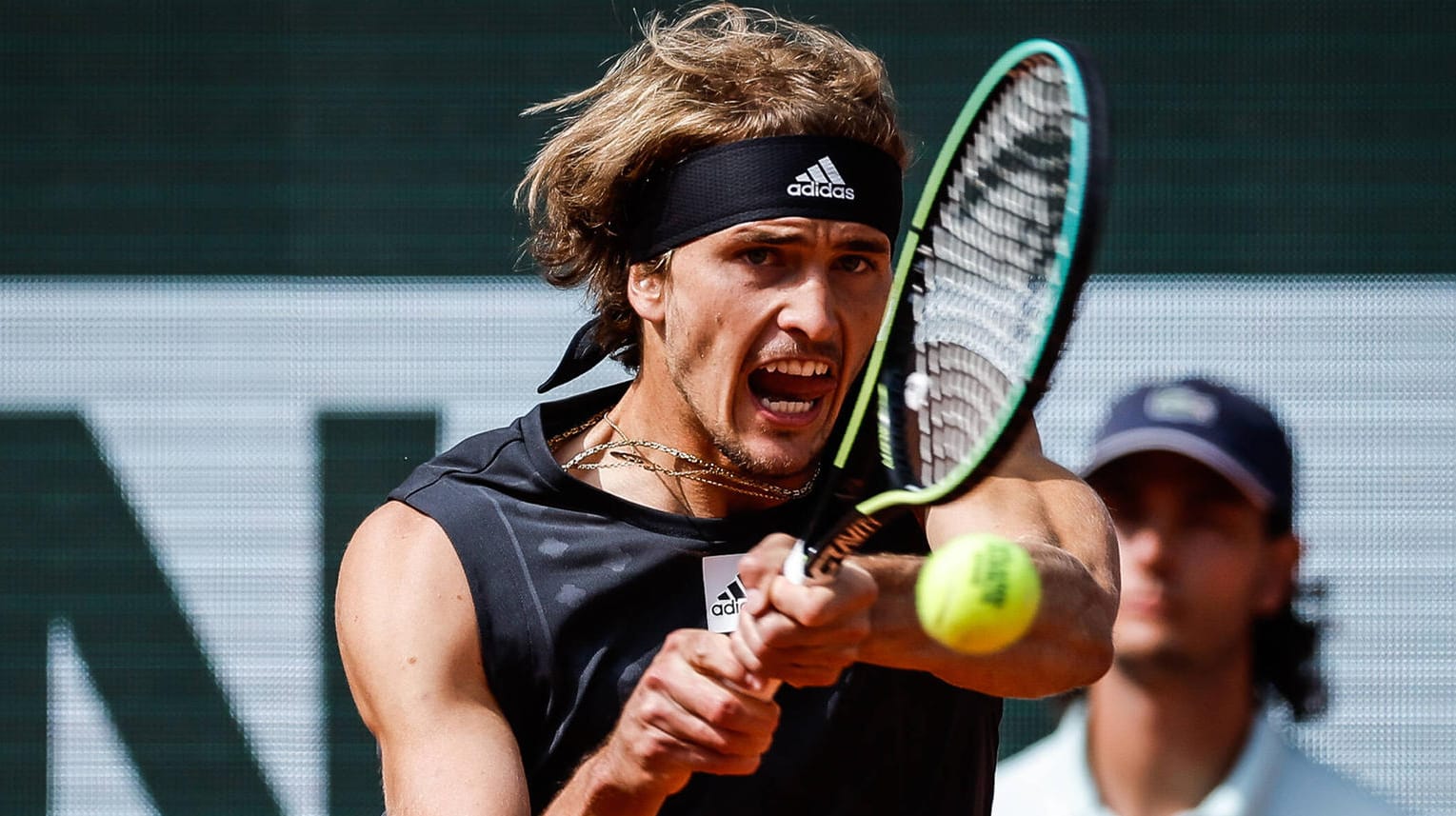 Muss kämpfen: Alexander Zverev im Match gegen Carlos Alcaraz.