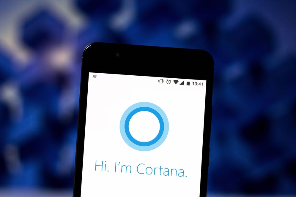 Cortana ist der Sprachassistent des Software-Anbieters Microsoft und so gut wie auf allen Windows-10-Geräten verfügbar, einschließlich Smartphones.