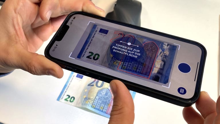 Die App ValiCash: Das Programm soll Falschgeld durch einen schnellen Scan erkennen können.