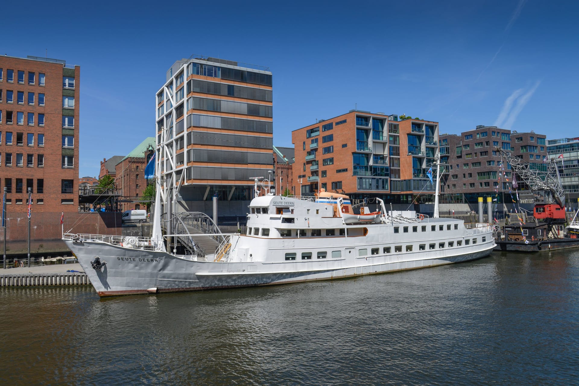 Das Traditionsschiff "Seute Deern": Sie liegt in der Hafencity.