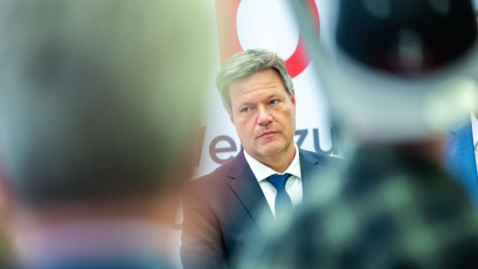 Bundesminister für Wirtschaft und Klimaschutz besucht Bremen Bundesminister für Wirtschaft und Klimaschutz besucht Bremen