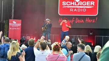 Berlin "SchlagerHammer" in den Gärten der Welt