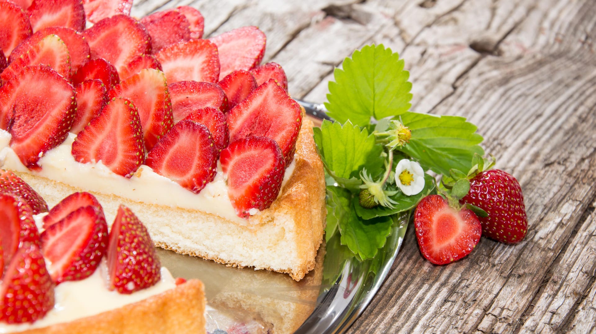 Erdbeerkuchen: Er ist der perfekte Kuchen im Frühsommer.