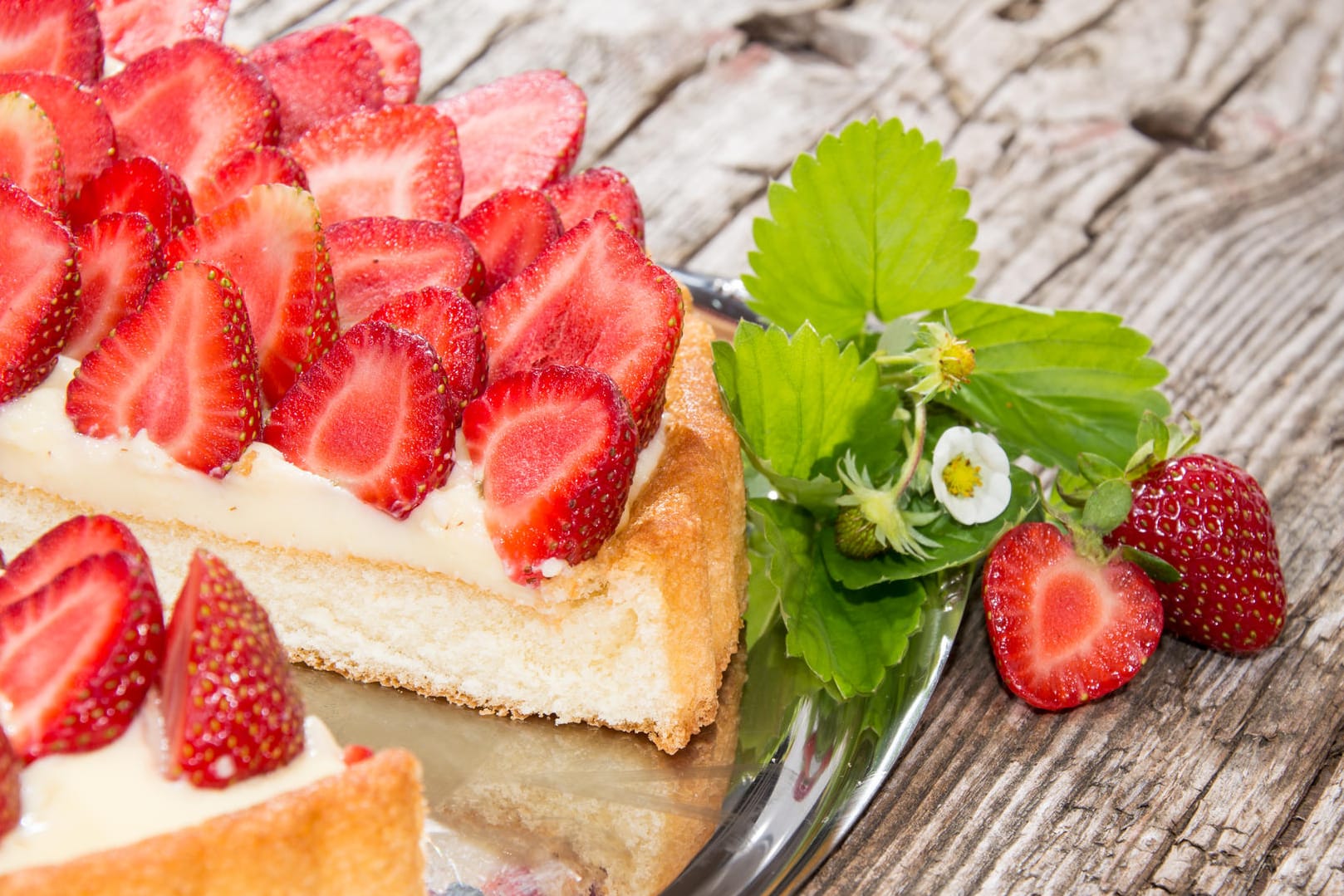 Erdbeerkuchen: Er ist der perfekte Kuchen im Frühsommer.