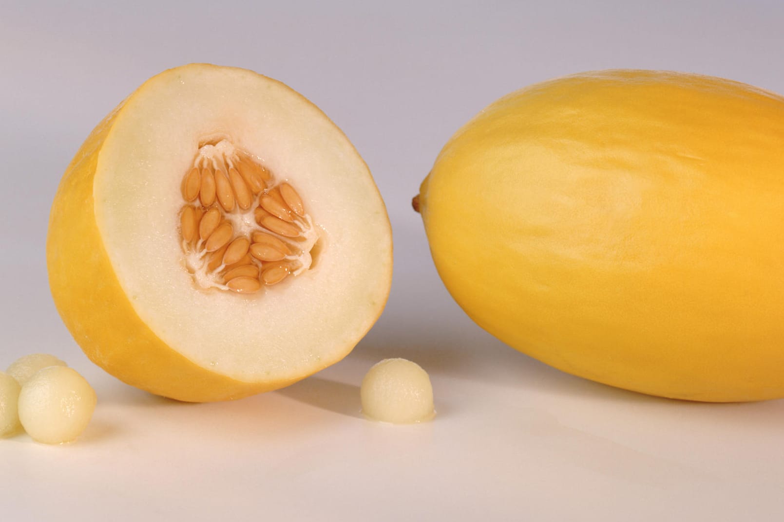 Honigmelone: Sie enthält viele Vitamine und Mineralstoffe.