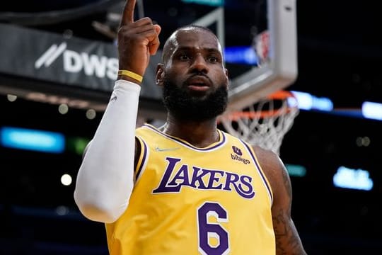 NBA-Star LeBron James von den Los Angeles Lakers freute sich über Liverpools-Finaleinzug.