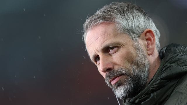 Dortmunds Trainer Marco Rose hat sich kritisch über die sich dem Ende neigende Saison geäußert.