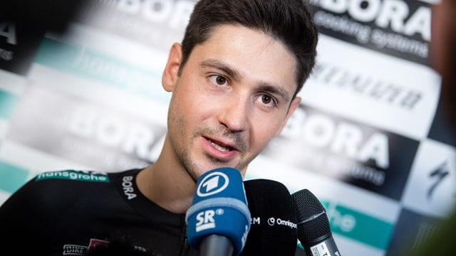 Emanuel Buchmann, Mitglied vom deutschen Radrennstall Bora-hansgrohe, möchte beim anstehenden Giro d'Italia "ohne Sturz und Krankheit" durchkommen.