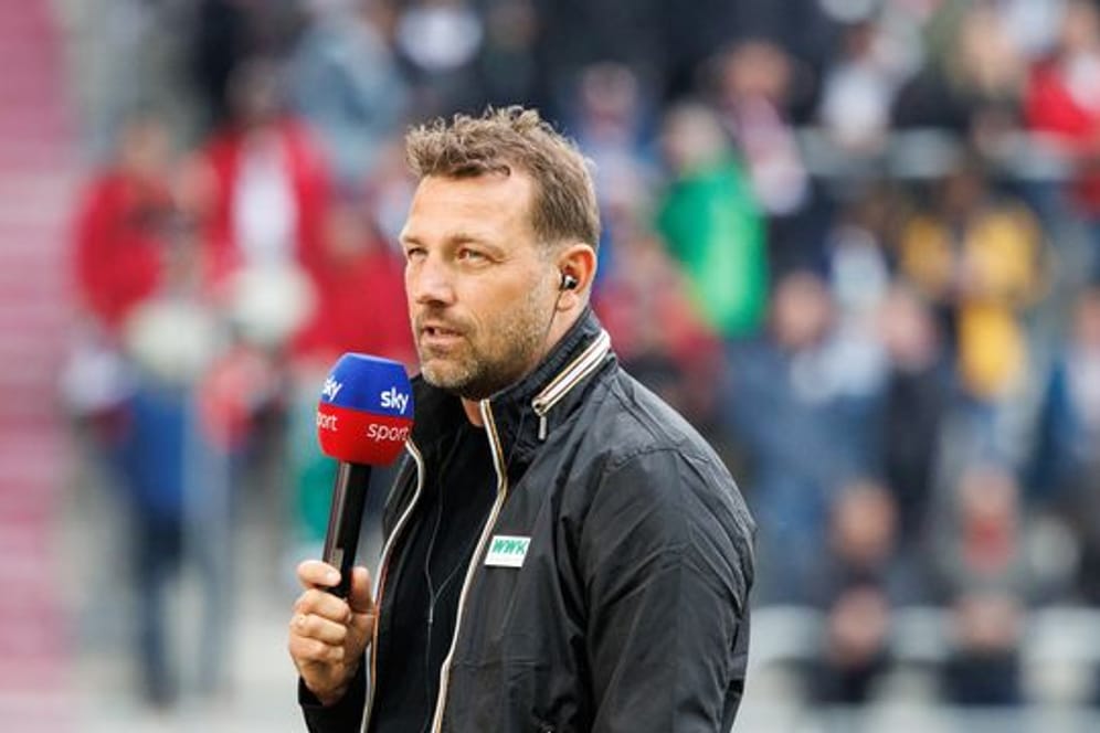 Augsburgs Trainer Markus Weinzierl hofft auf Punkte gegen Leipzig.