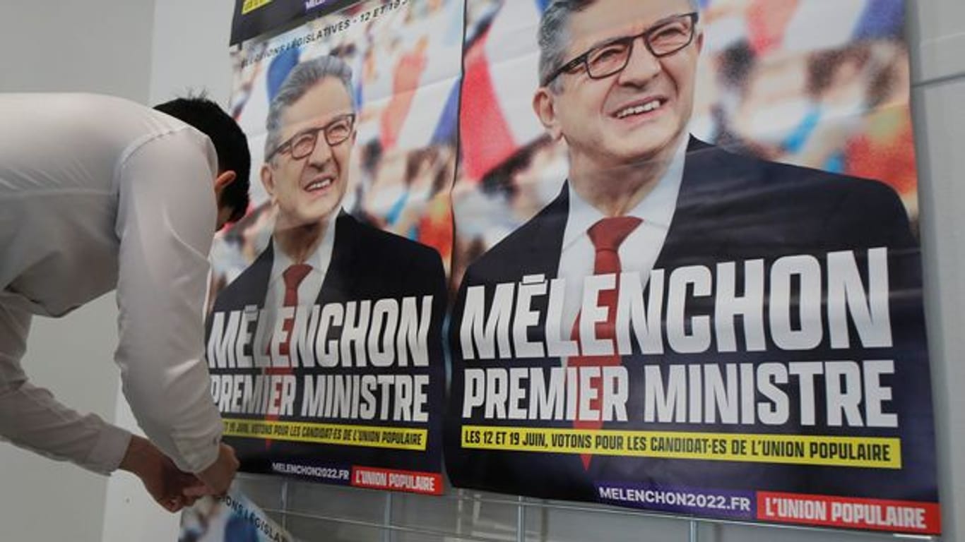 "Mélenchon Ministerpräsident": LFI-Chef Jean-Luc Mélenchon will mit einem linken Bündnis Frankreichs Präsident Emmanuel Macron bei der anstehen Parlamentswahl herausfordern.