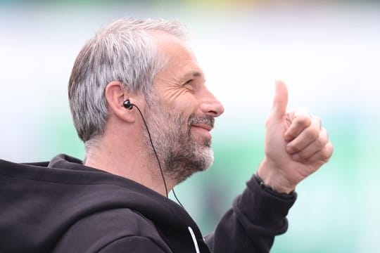 Marco Rose ist sich sicher, dass er auch im nächsten Jahr noch Trainer von Borussia Dortmund ist.