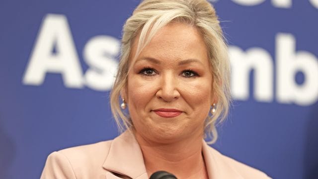 Michelle O'Neill konnte mit ihrer Partei Sinn Fein in Nordirland den Wahlsieg feiern.