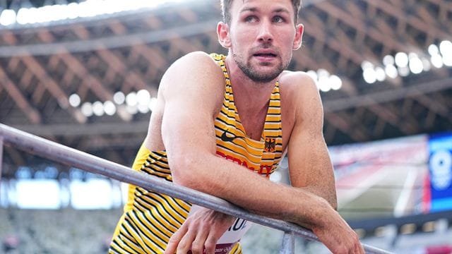 Hat beim Mehrkampf-Meeting in Ratingen aufgeben müssen: Zehnkämpfer Niklas Kaul.