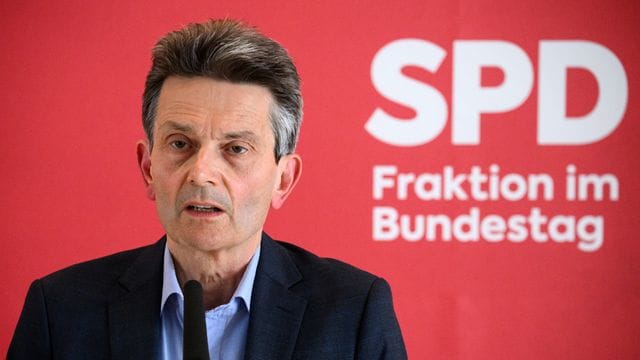 Rolf Mützenich, Vorsitzender der SPD-Bundestagsfraktion.
