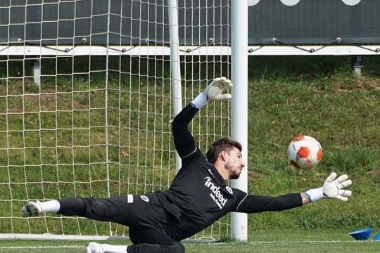 Sieht seinen Einsatz im Finale der Europa League nicht in Gefahr: Frankfurts Torwart Kevin Trapp.