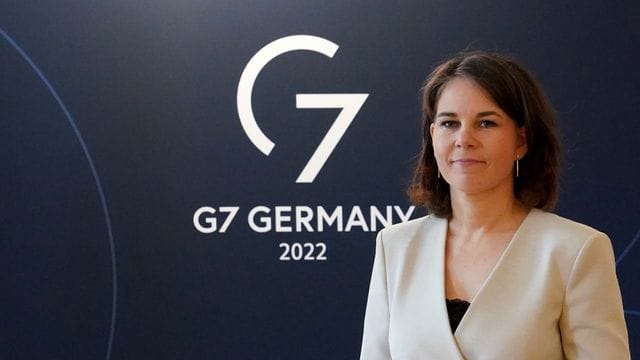 Bundesaußenminister Annalena Baerbock beim G7-Treffen in Weißenhäuser Strand.