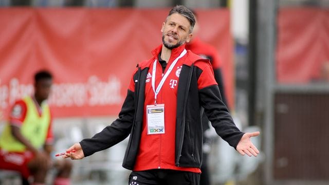 Martin Demichelis trainiert derzeit die zweite Mannschaft des FC Bayern München. Martin Demichelis trainiert derzeit die zweite Mannschaft des FC Bayern München.