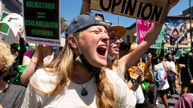 Einige nennen es den "Sommer der Wut": Zehntausende Amerikaner protestieren für Abtreibungsrechte.