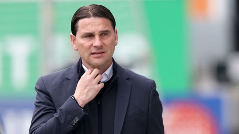 Leverkusens Trainer Gerardo Seoane plant erst 2023 wieder mit Florian Wirtz.
