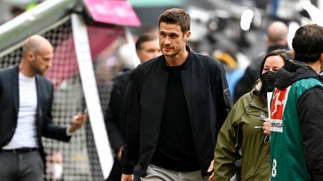 Sebastian Kehl, Leiter Profiabteilung bei Borussia Dortmund, hat gegenüber den "Funke Medien" bekanntgegeben, den Kaderumbau weiter voranzutreiben.