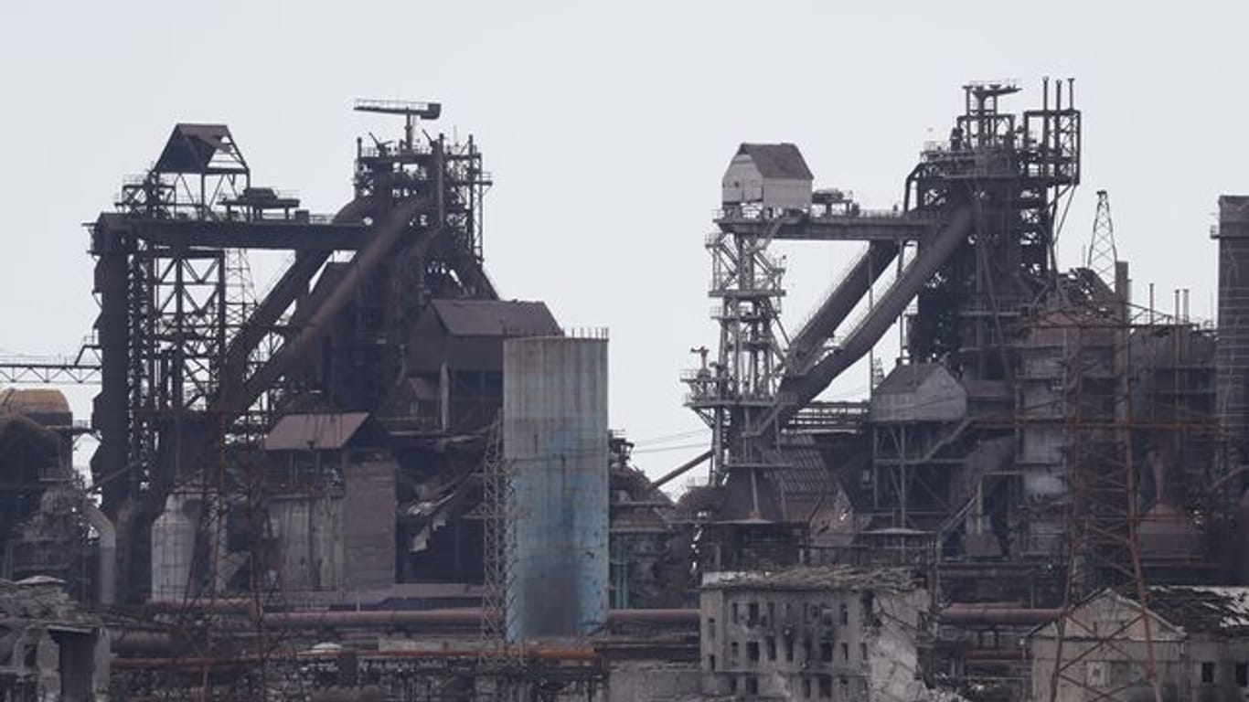 Das Stahlwerk Azovstal in Mariupol ist seit Wochen schwer umkämpft.