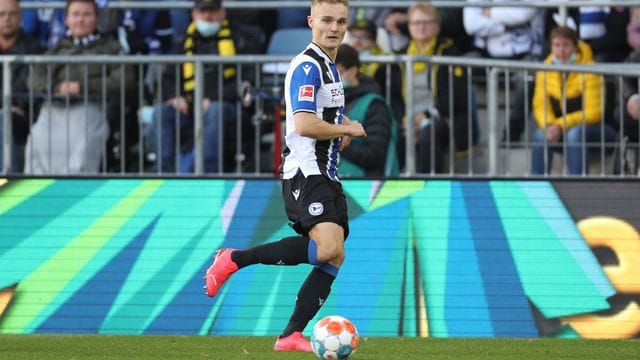 Amos Pieper wechselt ablösefrei von Bielefeld zu Werder Bremen.