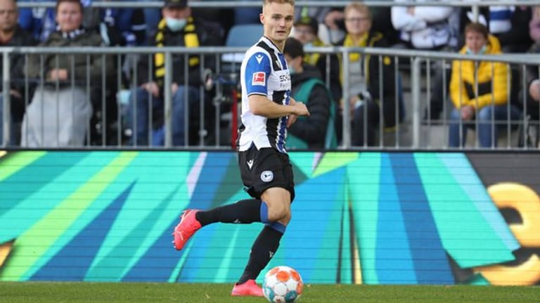 Amos Pieper wechselt ablösefrei von Bielefeld zu Werder Bremen.