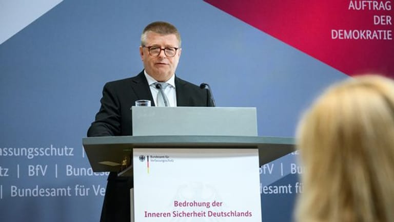 Der Präsident des Bundesamts für Verfassungsschutz, Thomas Haldenwang, spricht beim 18.