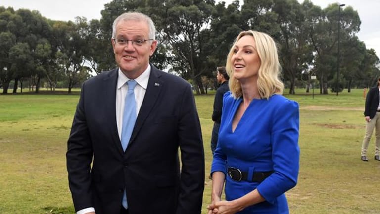 Australiens Premierminister Scott Morrison und die liberale Kandidatin für den Wahlkreis Swan, Kristy McSweeney, sind auf Stimmenfang.